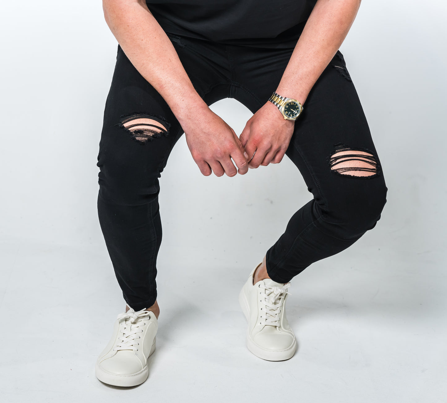 Black Fitted Ripped Jean