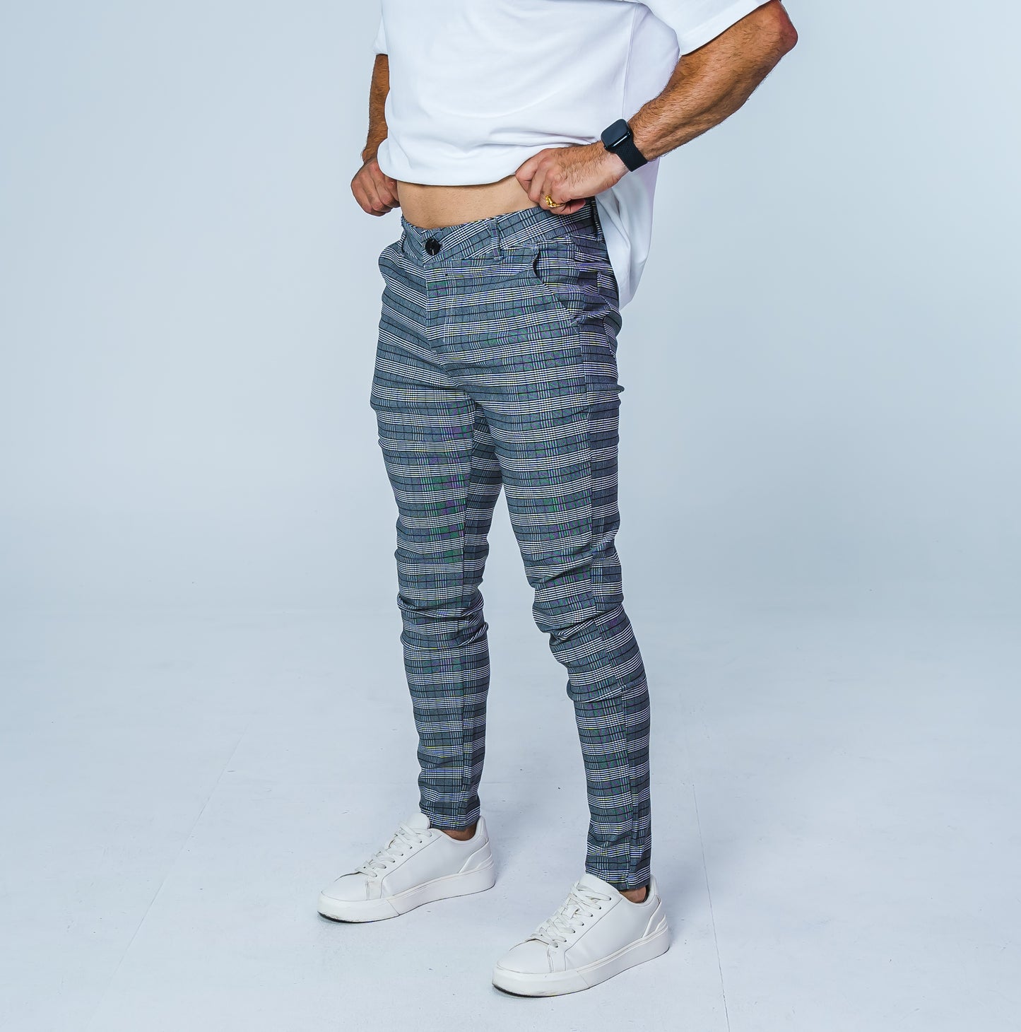 Dark Grey Checkered Fitted Chino